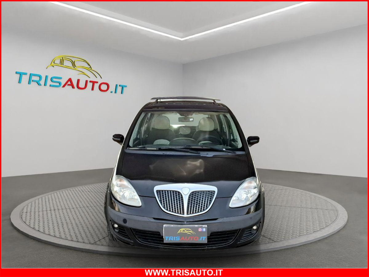 Lancia Musa 1.3 Mjt 16V 90 CV Poltrona Frau (16)