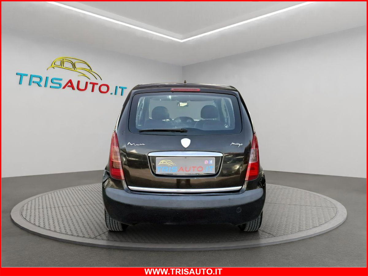 Lancia Musa 1.3 Mjt 16V 90 CV Poltrona Frau (17)