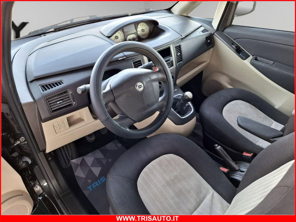 Lancia Musa 1.3 Mjt 16V 90 CV Poltrona Frau (5)