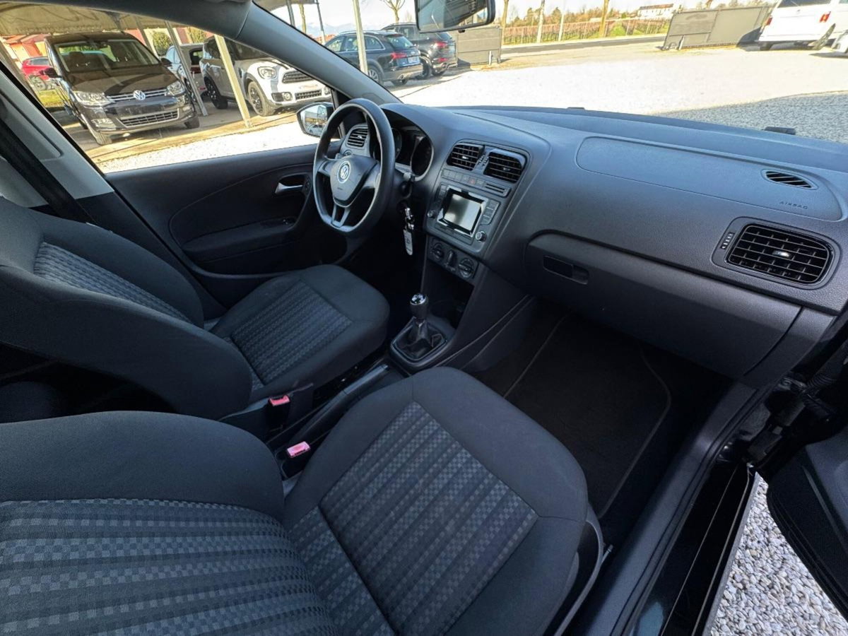Volkswagen Polo 1.0 MPI 5p. Trendline (12)