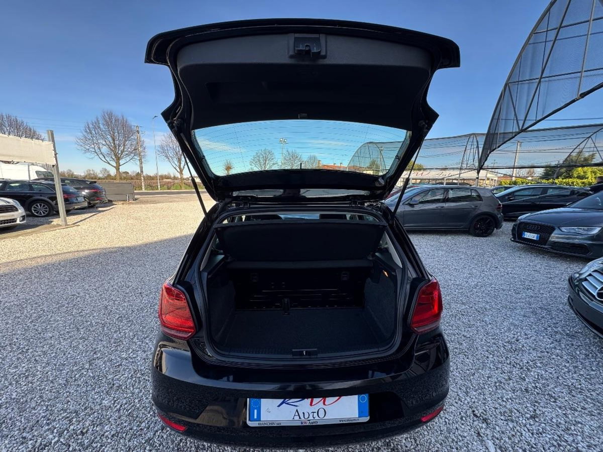Volkswagen Polo 1.0 MPI 5p. Trendline (8)