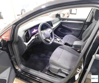 Volkswagen Golf Variant 1.0 eTSI EVO DSG Life (11)