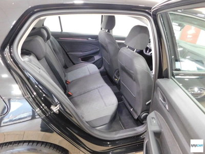 Volkswagen Golf Variant 1.0 eTSI EVO DSG Life (12)