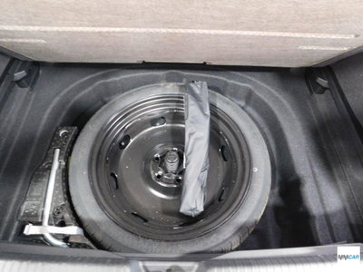 Volkswagen Golf Variant 1.0 eTSI EVO DSG Life (14)