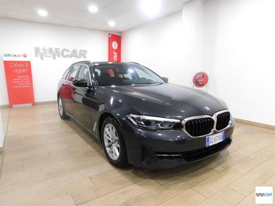 BMW Serie 5 Touring 520d xDrive  Business aut. usata