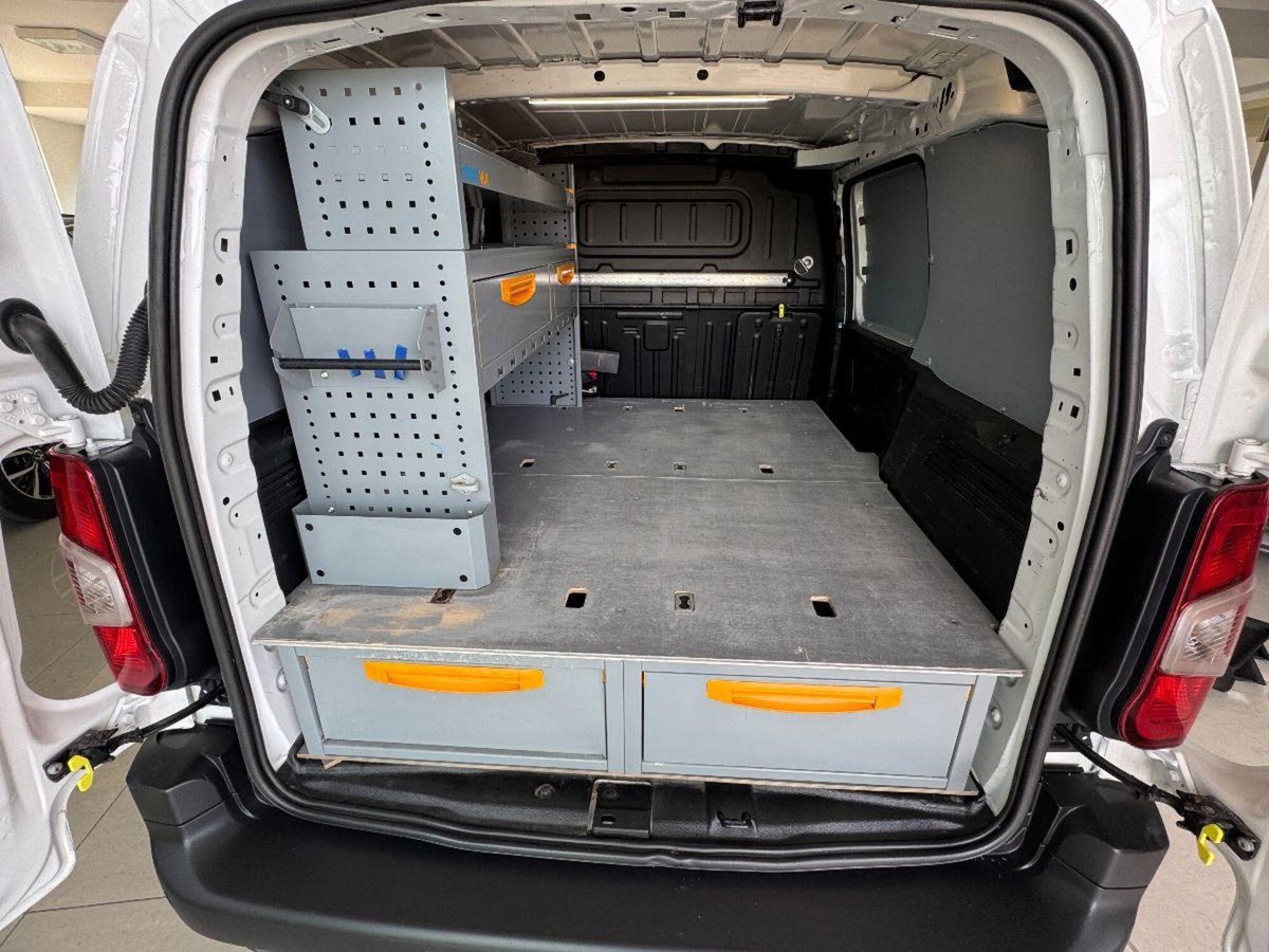 Citroen Berlingo BlueHDi 100 Stop&Start XL 7 posti Live (17)