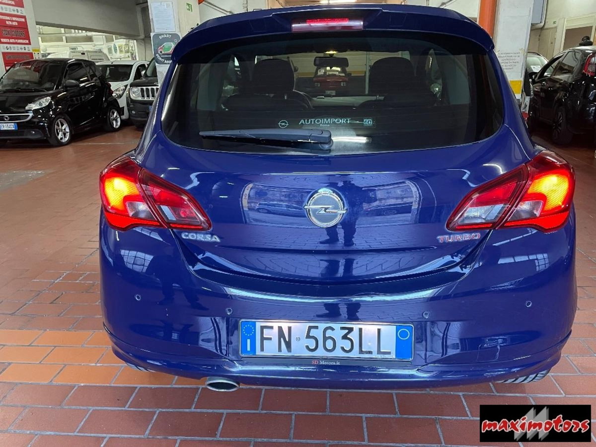 Opel Corsa Coupé 1.4 Turbo 150CV Start&Stop GSi (8)