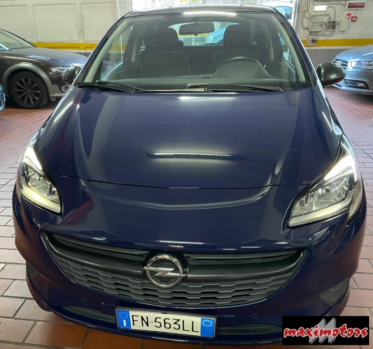 Opel Corsa Coupé 1.4 Turbo 150CV Start&Stop GSi (9)