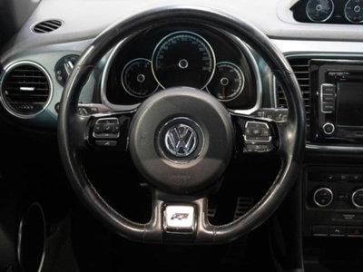 Volkswagen Maggiolino 2.0 TDI Sport (5)