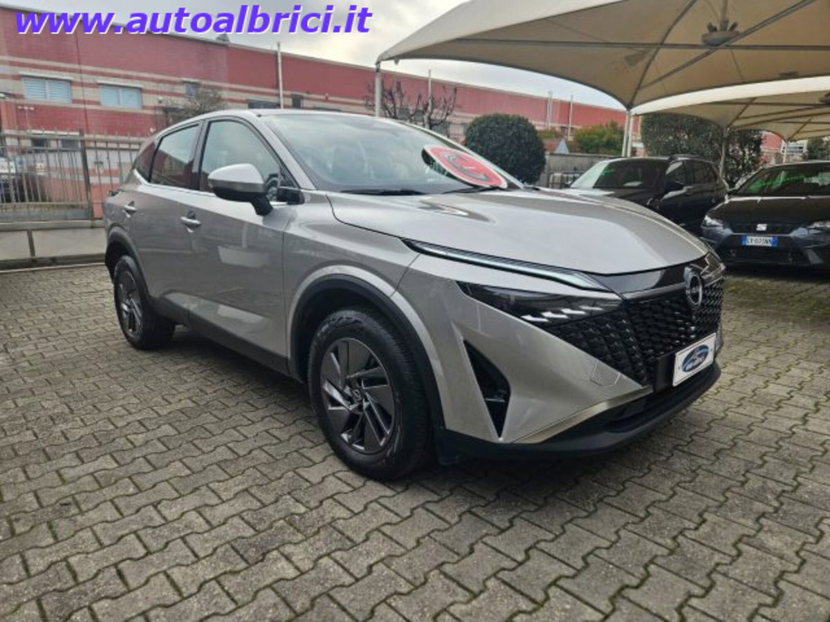 Nissan Qashqai 1.3 mhev Acenta 2wd 140cv (3)