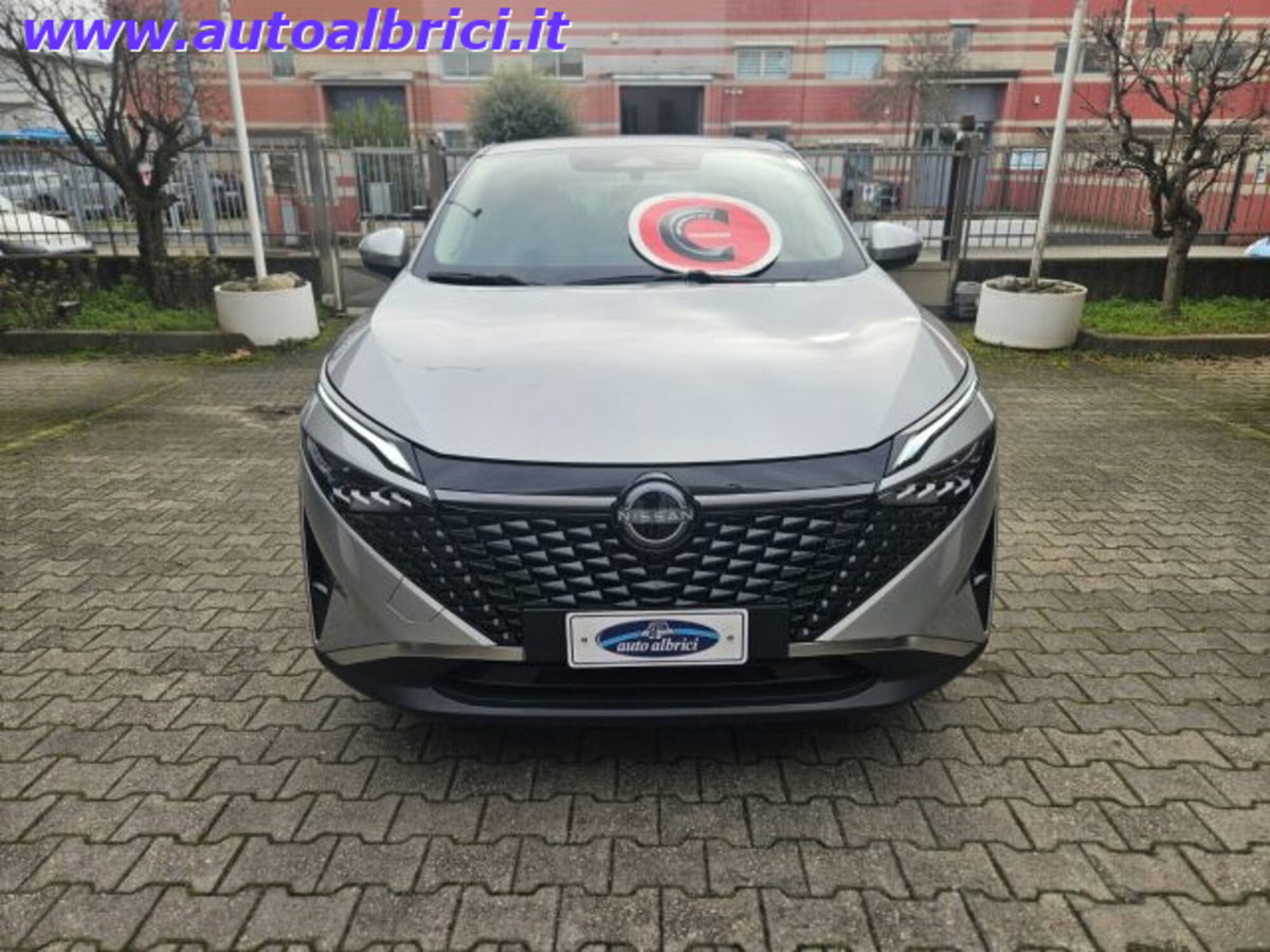 Nissan Qashqai 1.3 mhev Acenta 2wd 140cv (4)
