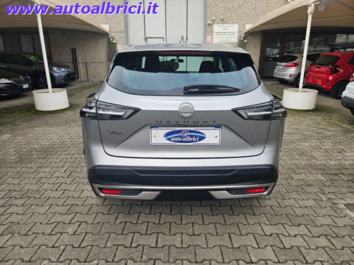 Nissan Qashqai 1.3 mhev Acenta 2wd 140cv (7)