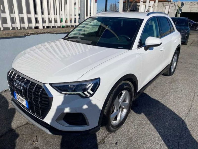 Audi Q3 35 TDI Business Advanced