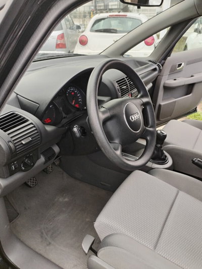 Audi A2 1.4 TDI (12)