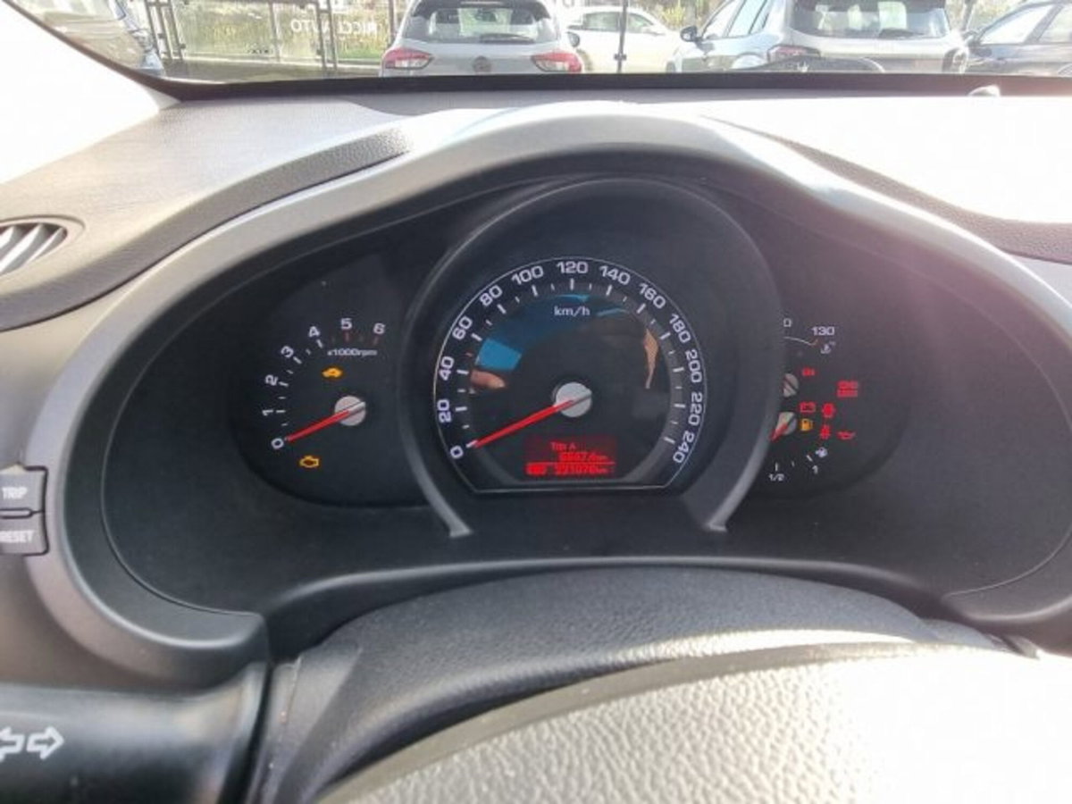 Kia Sportage 1.7 CRDI VGT 2WD Cool (10)