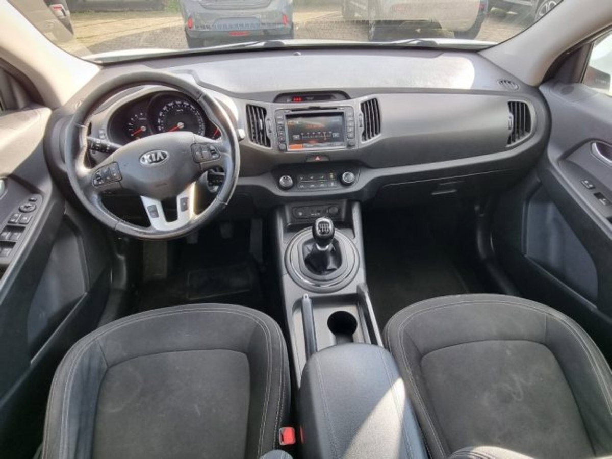 Kia Sportage 1.7 CRDI VGT 2WD Cool (12)