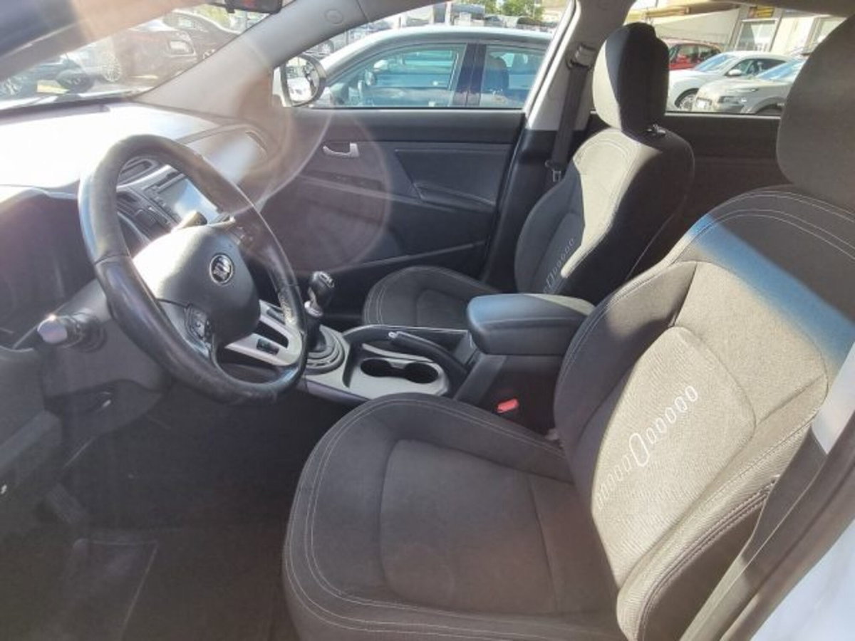 Kia Sportage 1.7 CRDI VGT 2WD Cool (9)