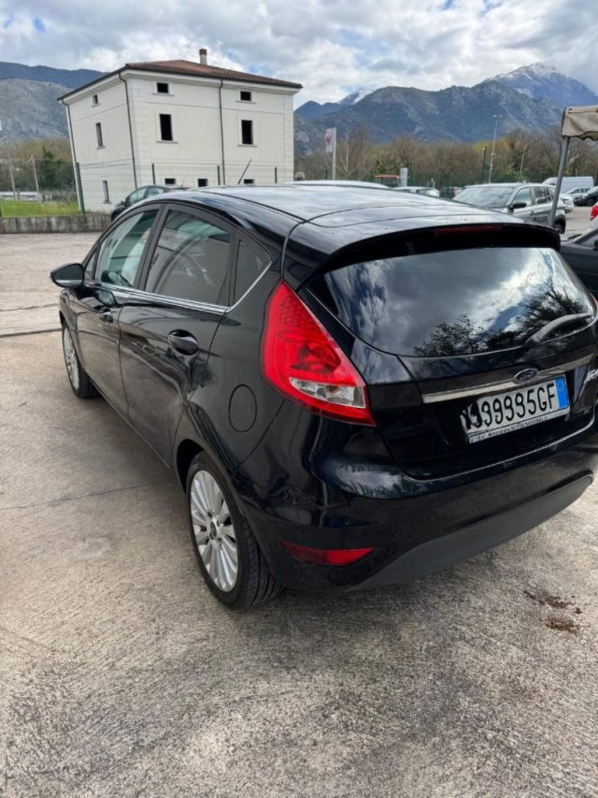 Ford Fiesta 1.2 82 CV 5 porte Titanium (6)