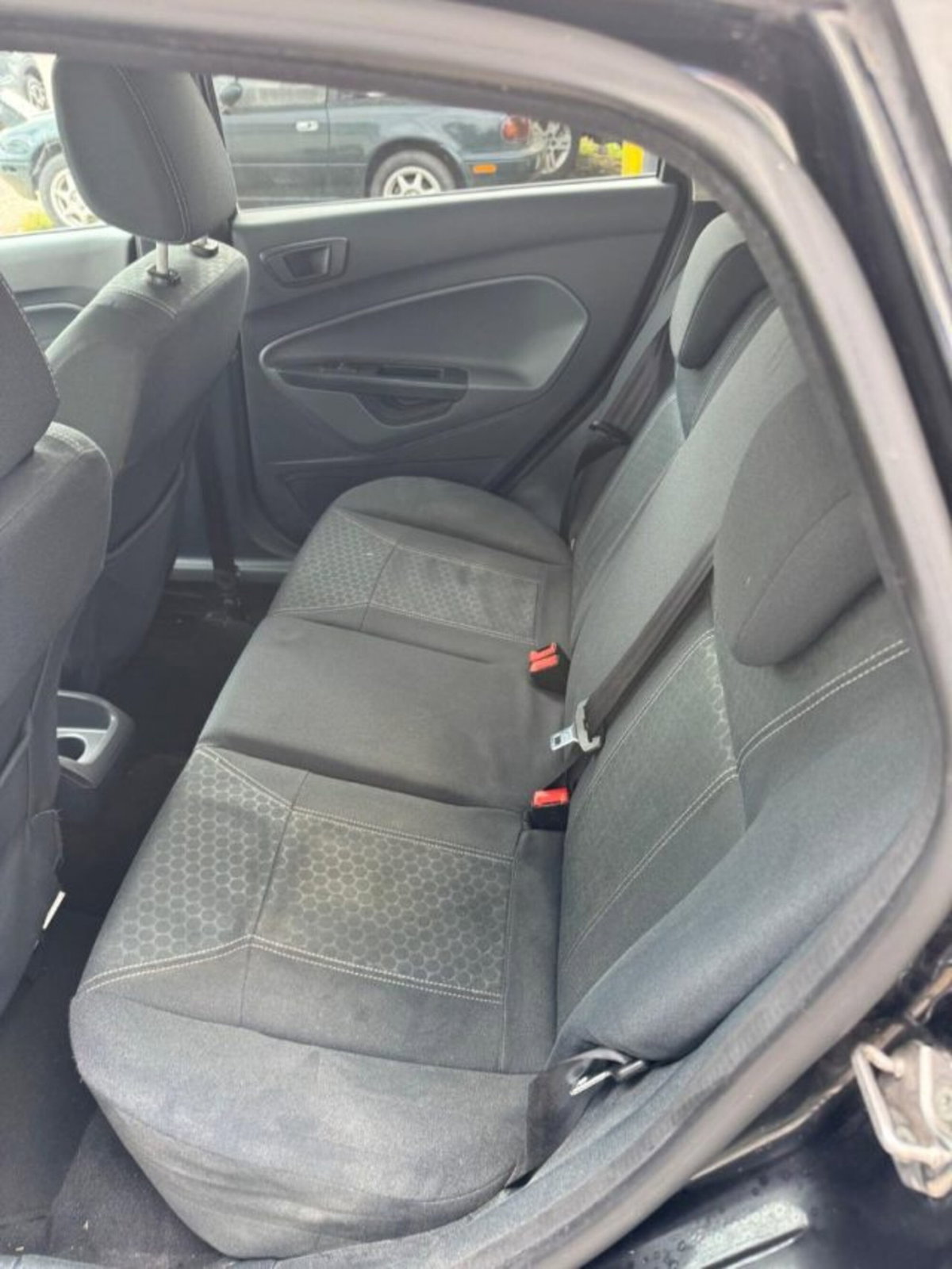 Ford Fiesta 1.2 82 CV 5 porte Titanium (8)