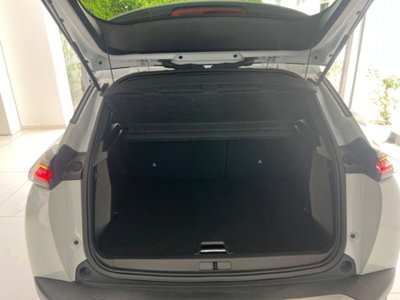 Peugeot 2008 BlueHDi 130 S&S EAT8 Allure Pack (14)