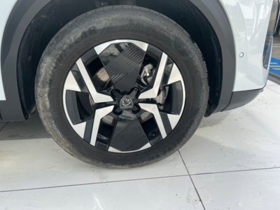 Peugeot 2008 BlueHDi 130 S&S EAT8 Allure Pack (7)