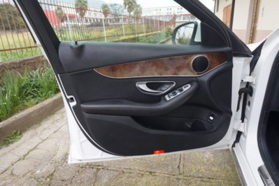 Mercedes-Benz Classe C 220 d Auto Sport (18)