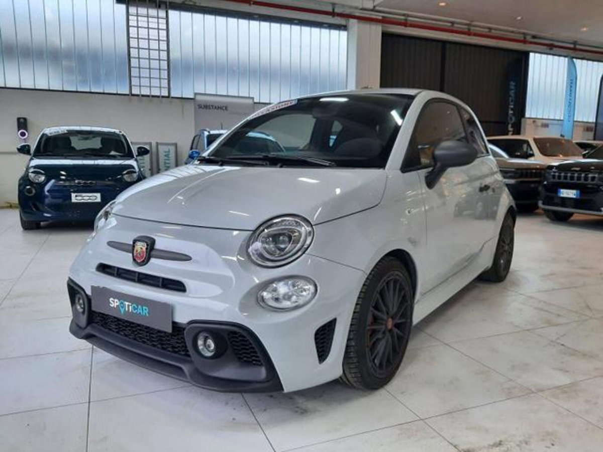 Abarth 695 695 1.4 Turbo T-Jet 180 CV Tributo 131 Rally