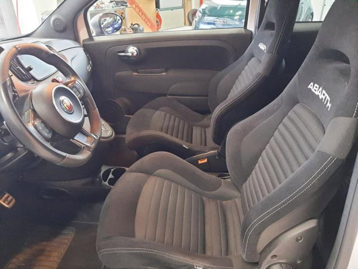 Abarth 695 695 1.4 Turbo T-Jet 180 CV Tributo 131 Rally (10)