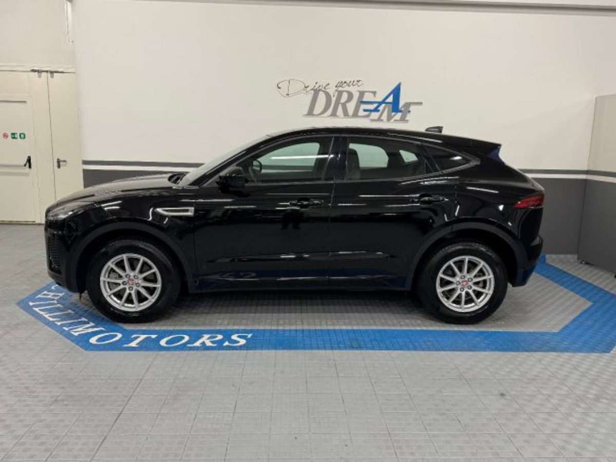 Jaguar E-Pace 2.0D 150 CV R-Dynamic (8)