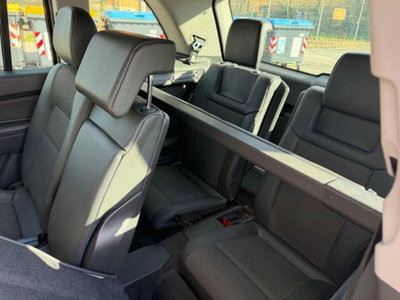 Opel Zafira 1.8 16V VVT Cosmo (11)