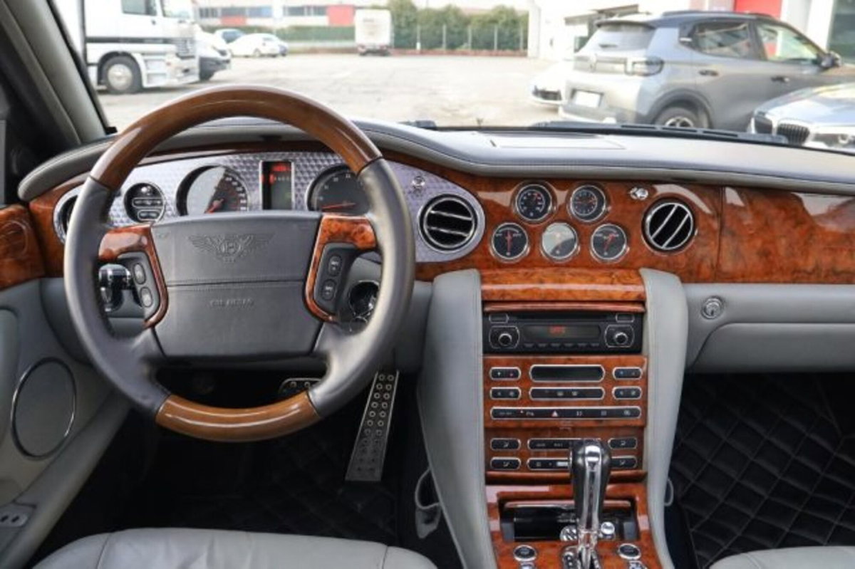 Bentley Arnage Arnage T (6)