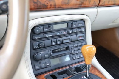 Jaguar XK8 4.0 Convertibile (13)
