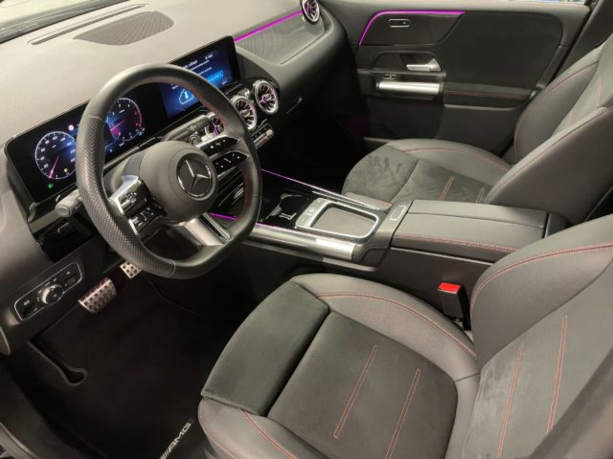 Mercedes-Benz Classe B 200 d Premium (8)