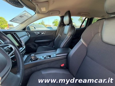 Volvo V60 B4 Geartronic Momentum Business Pro (12)
