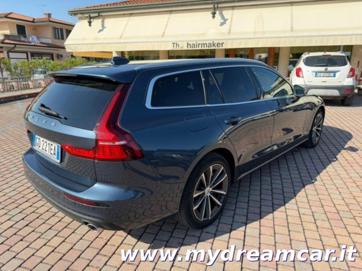 Volvo V60 B4 Geartronic Momentum Business Pro (5)