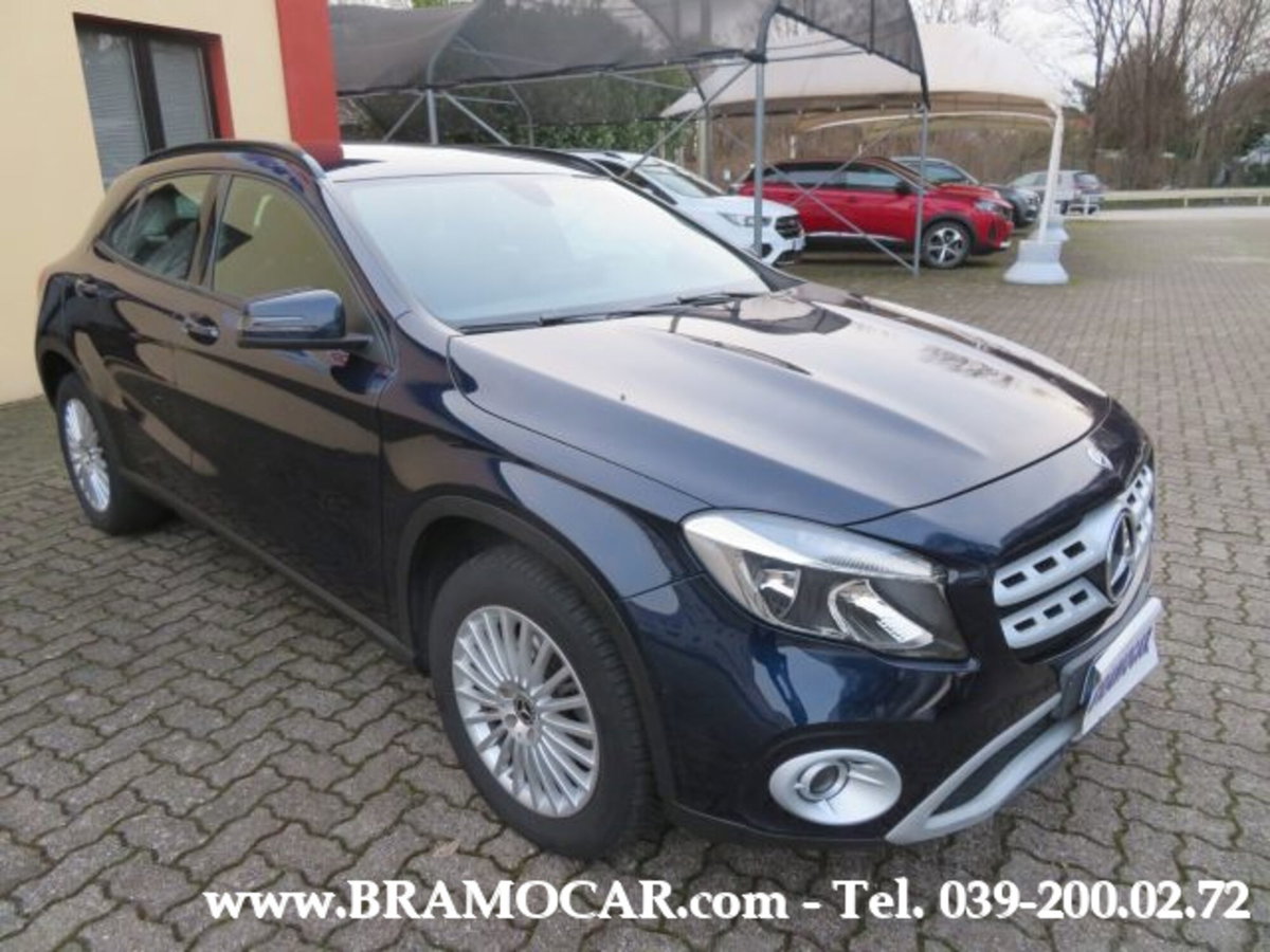 Mercedes-Benz GLA SUV 180 d Automatic Sport (4)