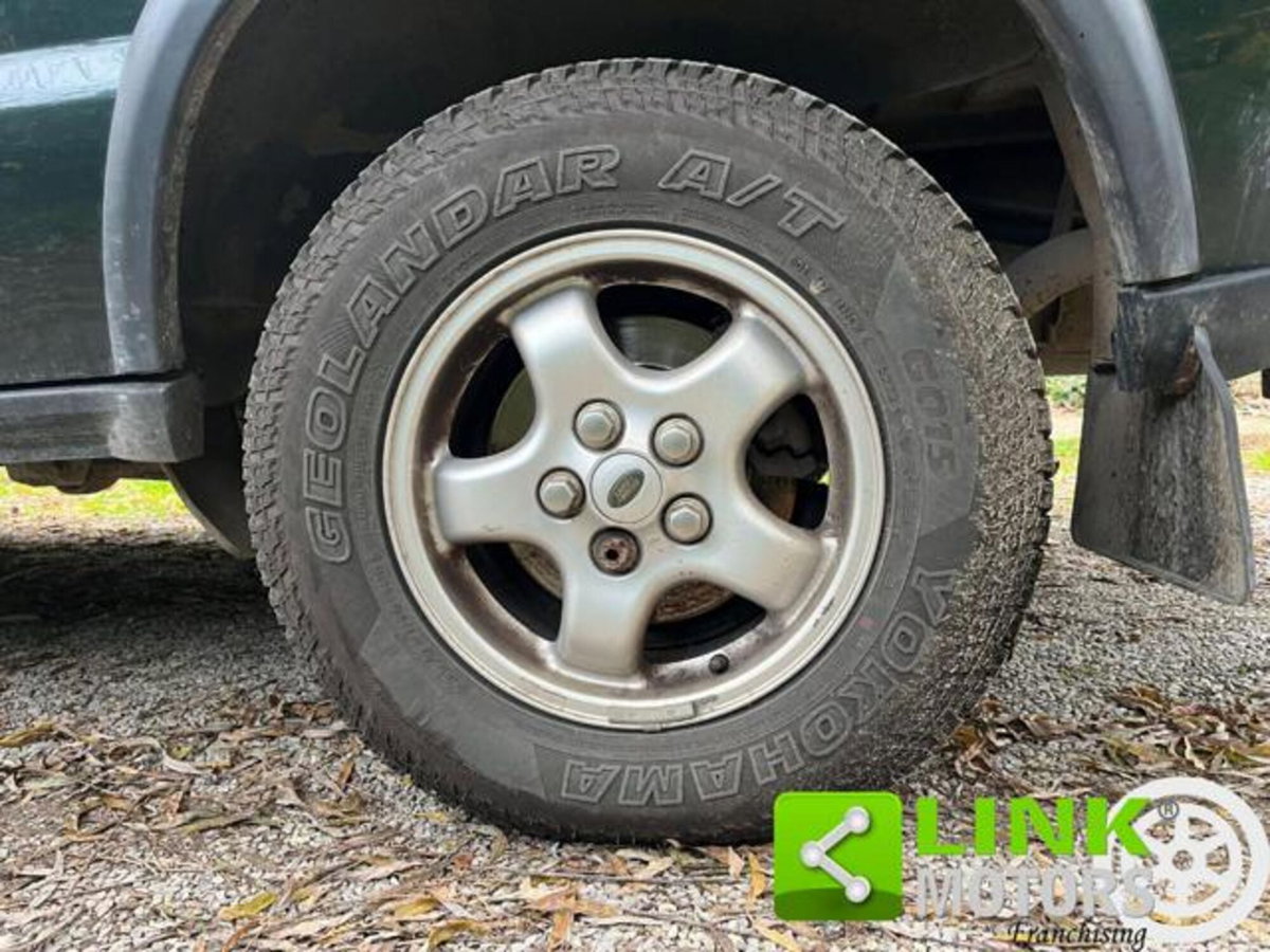 Land Rover Discovery 2.5 Td5 5 porte Vogue (12)