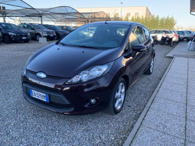 Ford Fiesta 1.4 TDCi 68CV 3 porte Titanium usata