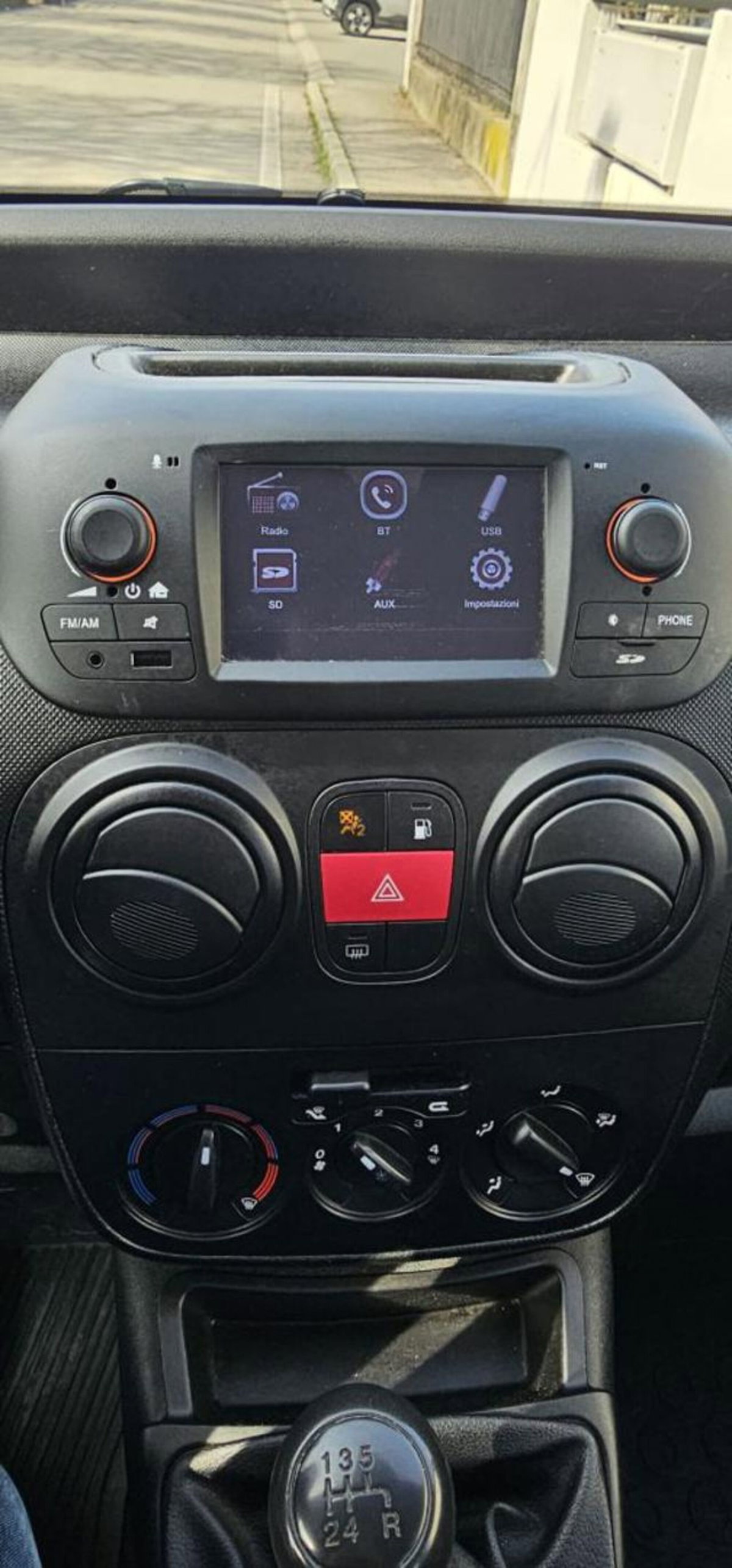 Fiat Qubo 1.4 8V 77 CV Easy Natural Power (13)