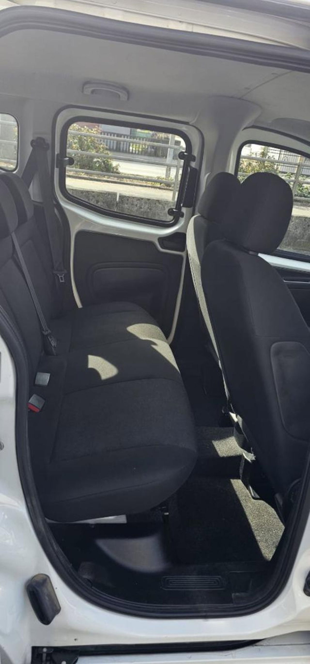 Fiat Qubo 1.4 8V 77 CV Easy Natural Power (16)