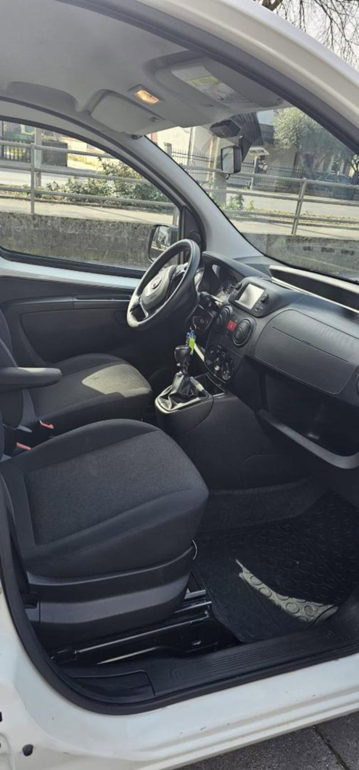 Fiat Qubo 1.4 8V 77 CV Easy Natural Power (17)