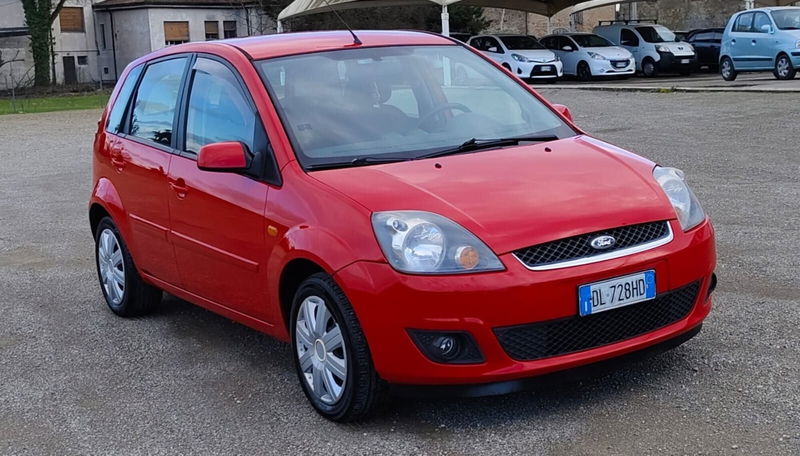 Ford Fiesta 1.4 TDCi 5p. Ghia