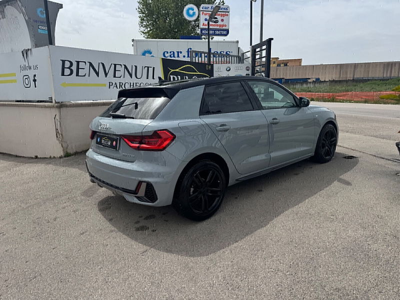 Audi A1 Sportback 30 TFSI S line edition