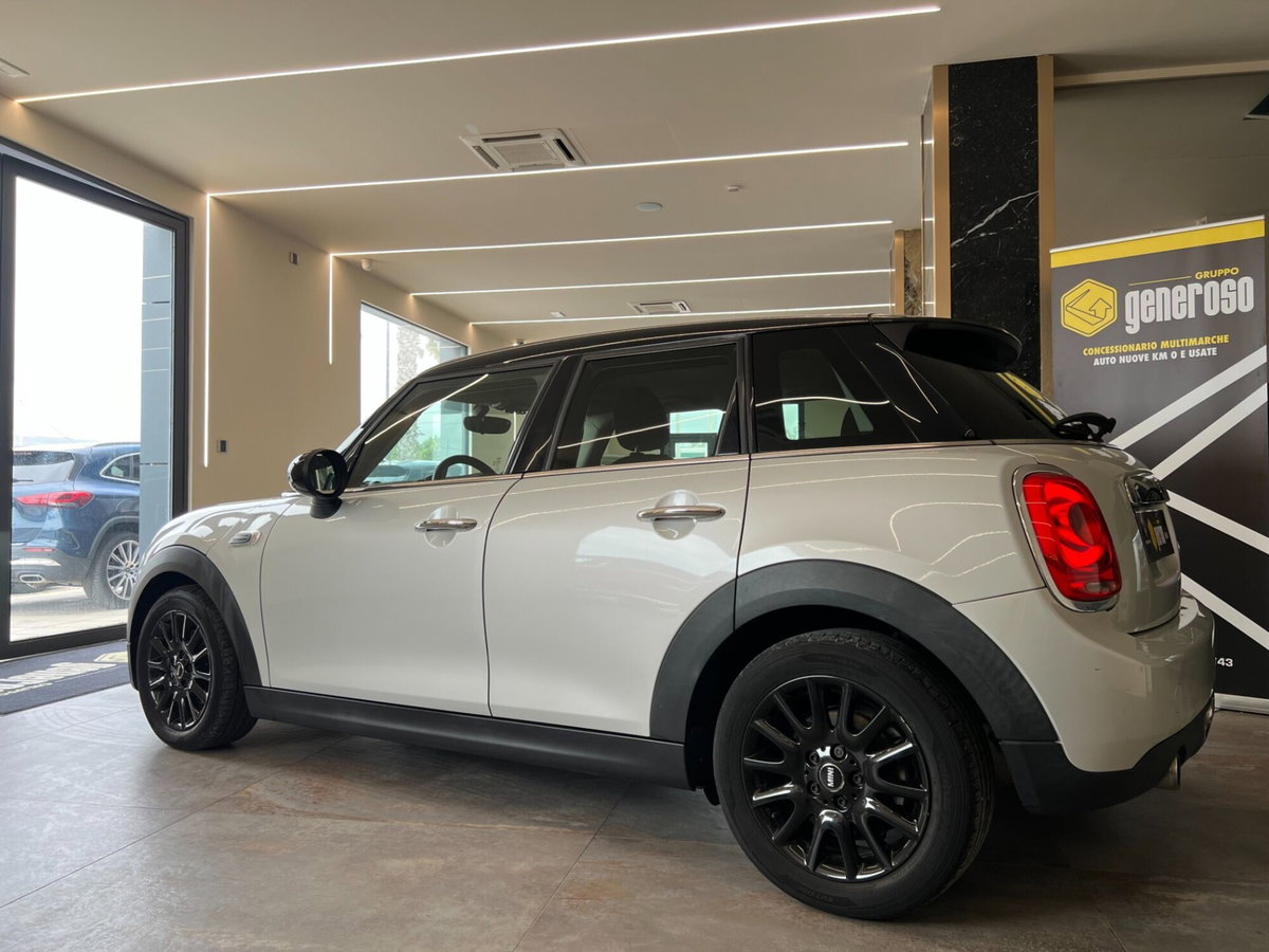 MINI Mini 1.5 Cooper D Boost 5 porte (5)