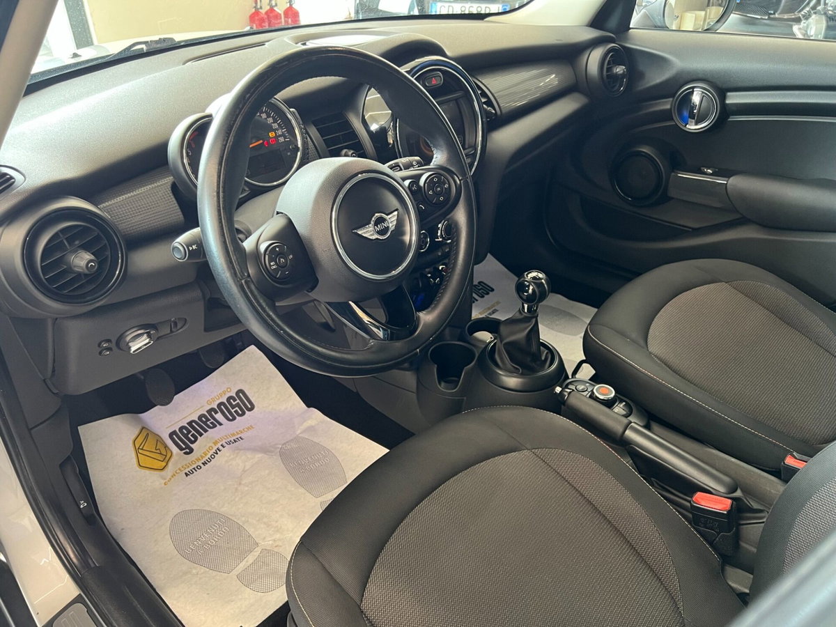 MINI Mini 1.5 Cooper D Boost 5 porte (6)
