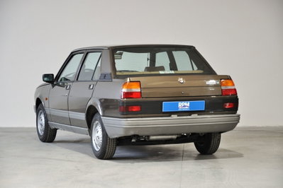 Alfa Romeo Giulietta 1.6 L (4)