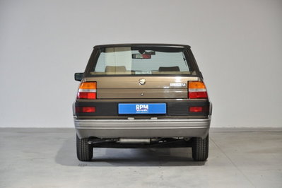Alfa Romeo Giulietta 1.6 L (5)