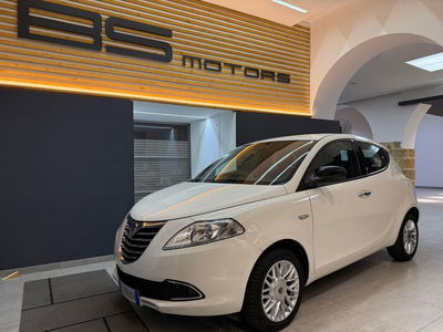 Lancia Ypsilon 1.3 MJT 16V 95 CV 5 porte S&S Gold usata