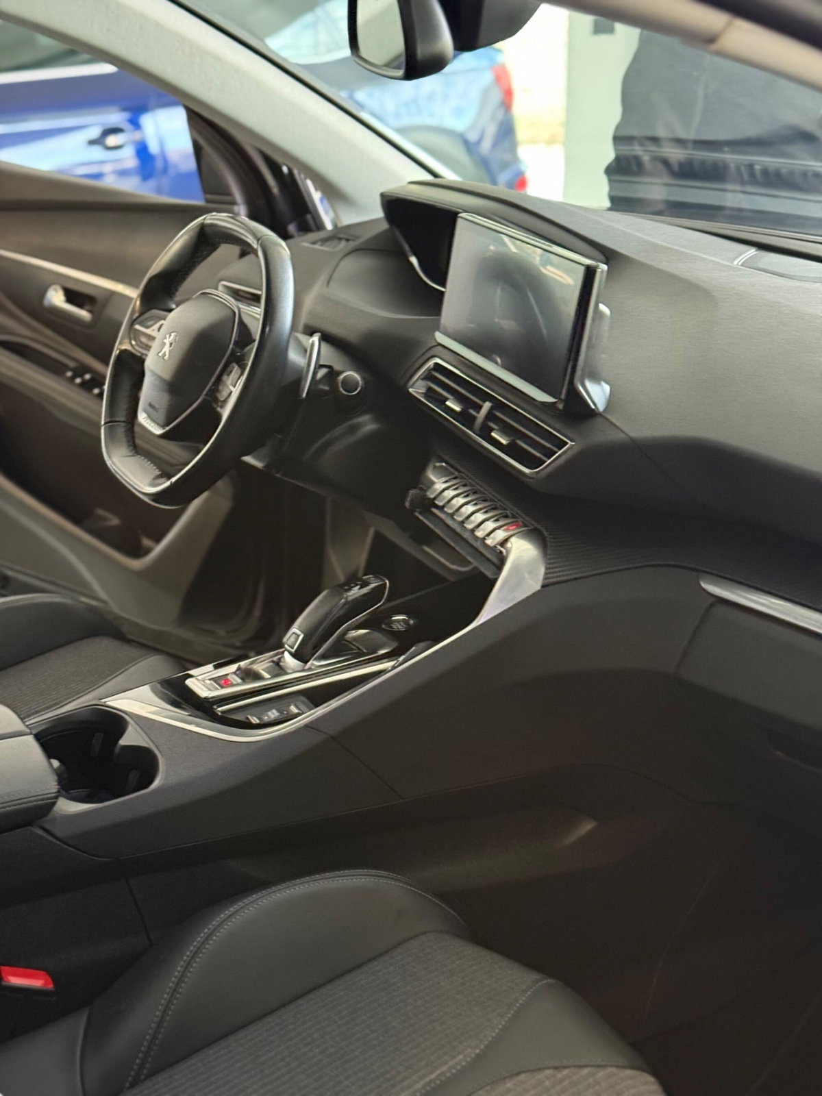 Peugeot 3008 BlueHDi 130 S&S EAT8 Allure Pack (10)
