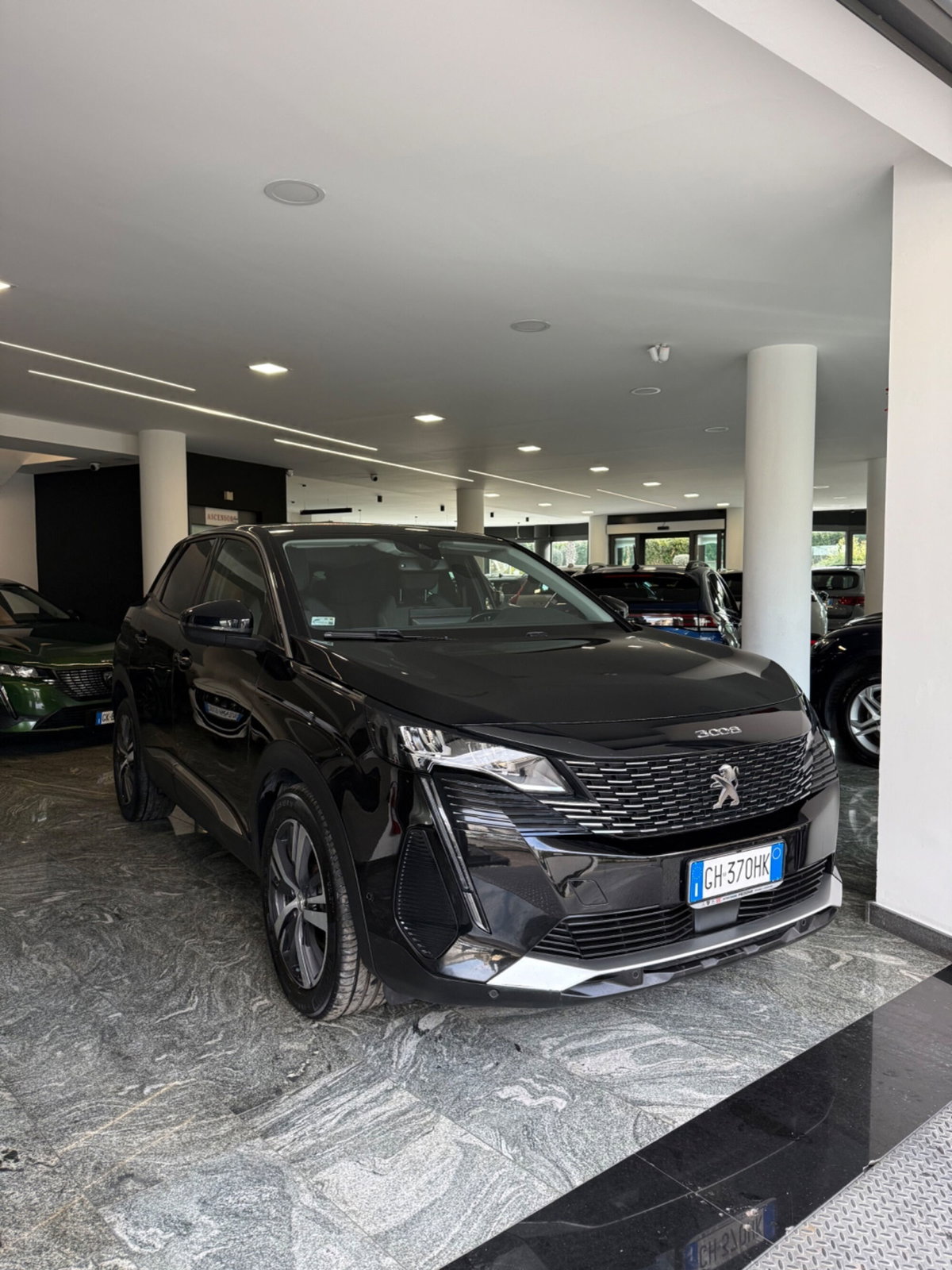 Peugeot 3008 BlueHDi 130 S&S EAT8 Allure Pack (2)